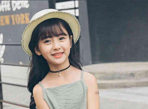 九岁女网红,网络时代的璀璨新星